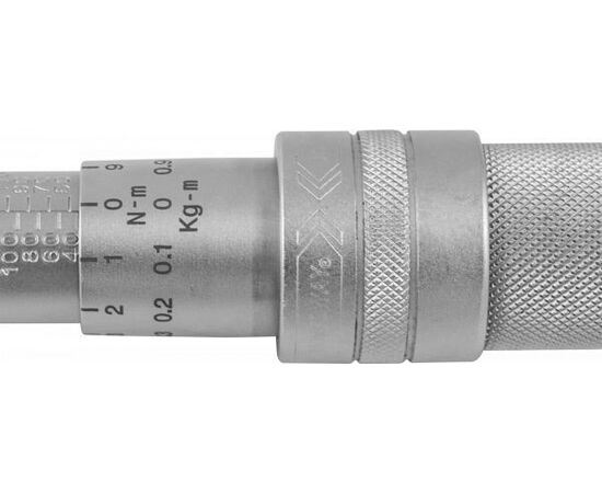  Ключ динамометрический Jonnesway T04080 (47306) 