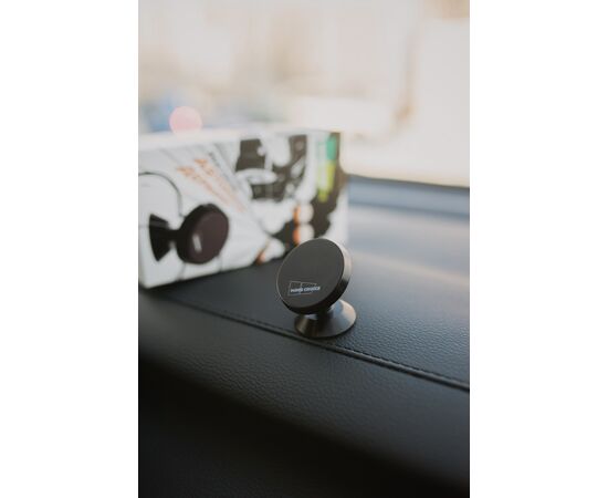  Держатель авто магнитный More Choice C02 (Black) 