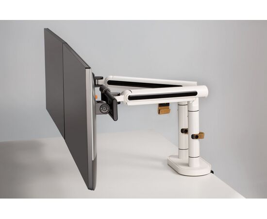  Кронштейн для мониторов Ultramounts UM727W белый 17"-32" макс.9кг крепление к столешнице поворот и наклон 